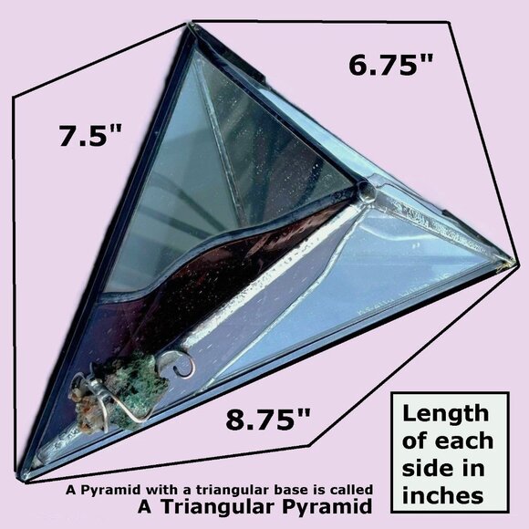 Vintage Glass Trinket Box signed by artist, Triangular PYRAMID leaded glass box - Picture 10 of 16